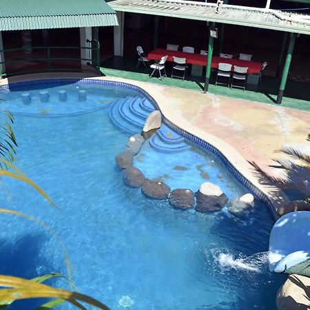Grand Melanesian Hotel Nadi Exteriör bild