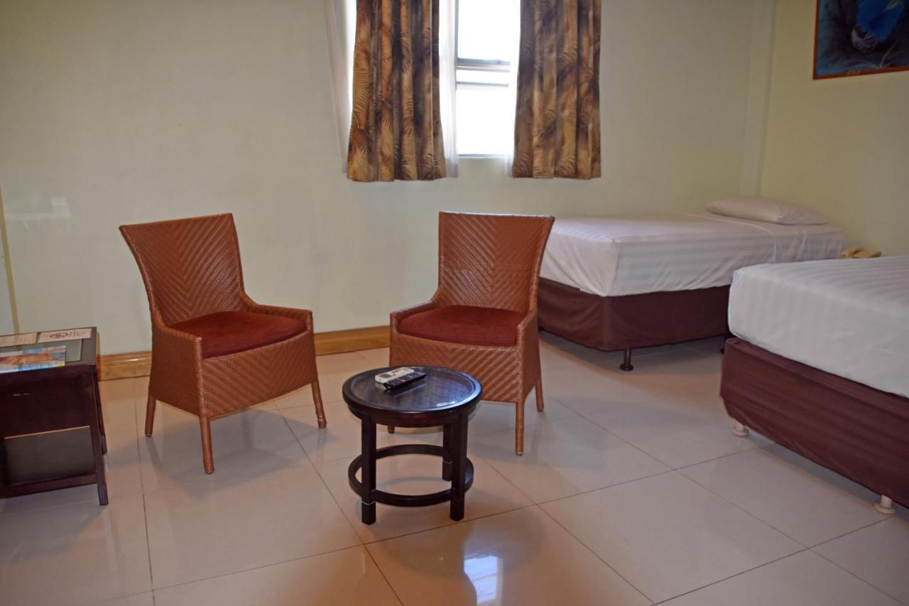 Grand Melanesian Hotel Nadi Exteriör bild