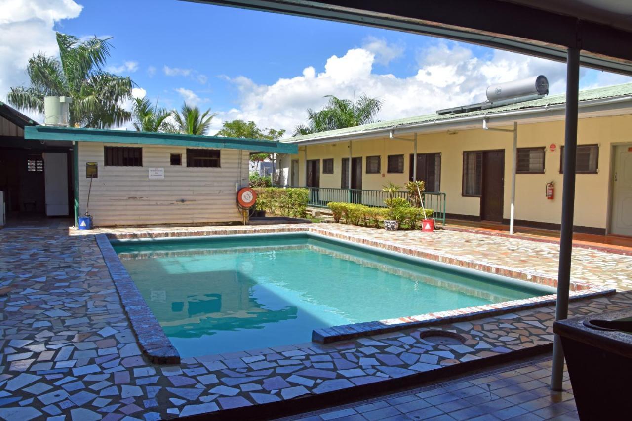 Grand Melanesian Hotel Nadi Exteriör bild